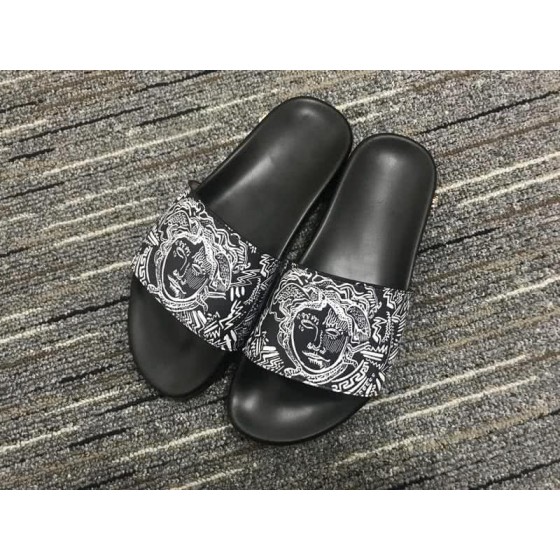 Versace Black With White Printing Leisure Shoes Men Slipper