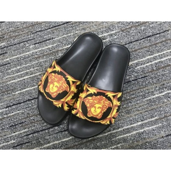 Versace Black With Yellow Printing Leisure Shoes Slipper Leisure Shoes Men