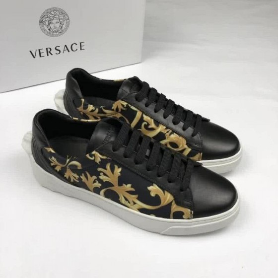 Versace Cowhide Leather Casual Shoes Non-slip Design Black  And Yellow Men