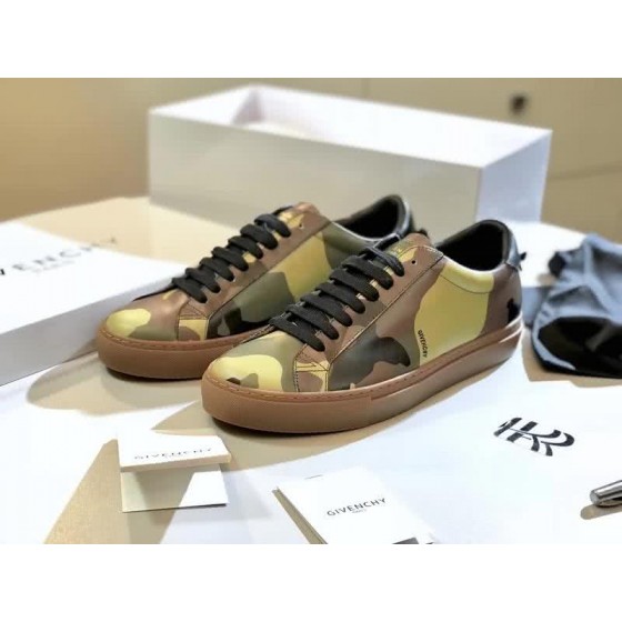 Givenchy Sneakers Camouflage Green Upper Rubber Sole Men