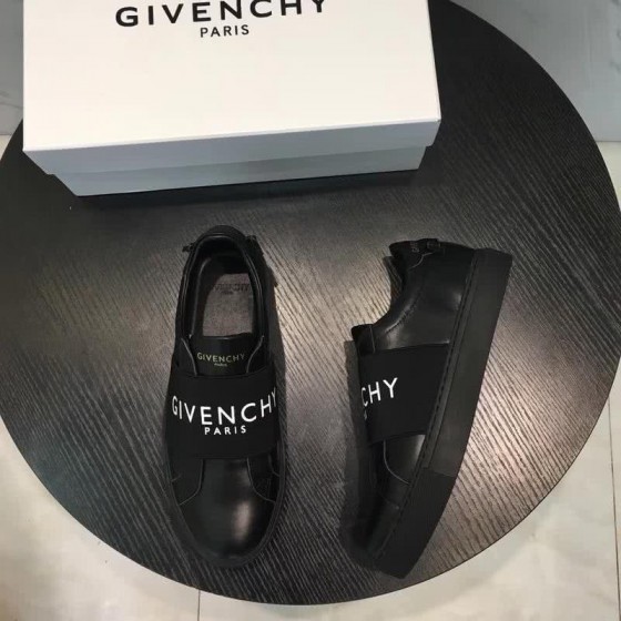 Givenchy Sneakers White Letters Black Men