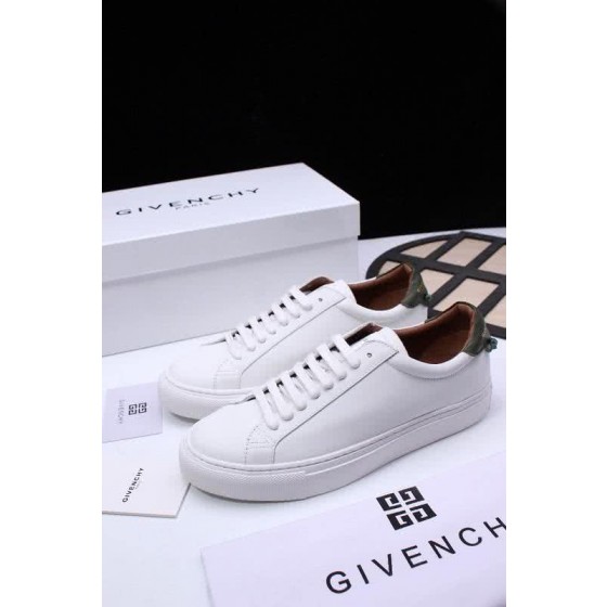 Givenchy Sneakers White Upper Black Inside Men And Women