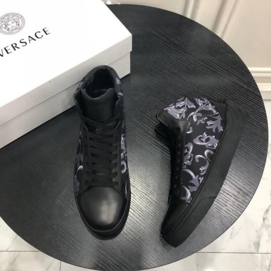 Versace Cowhide Pattern Casual Shoes Black Men 