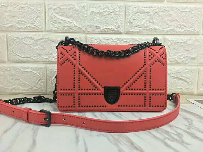 Dior Small Diorama Ultra Red Bag d04212 2