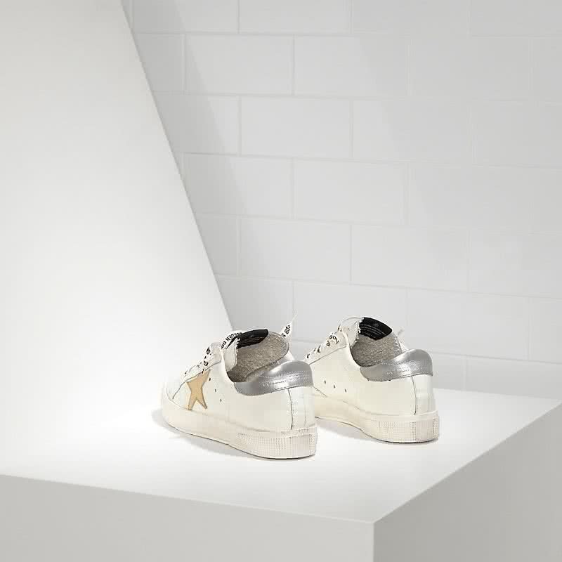 Golden Goose Sneakers May in Pelle e Stella in Pelle White Silver Gold 3