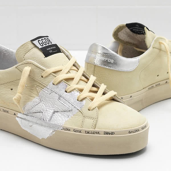 Golden Goose HI STAR Sneakers G34WS945.C5 lemon nabuk silver leaf Branding handwritten 4