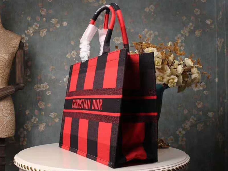 Dior Black Red Plaid Tote Bag 2