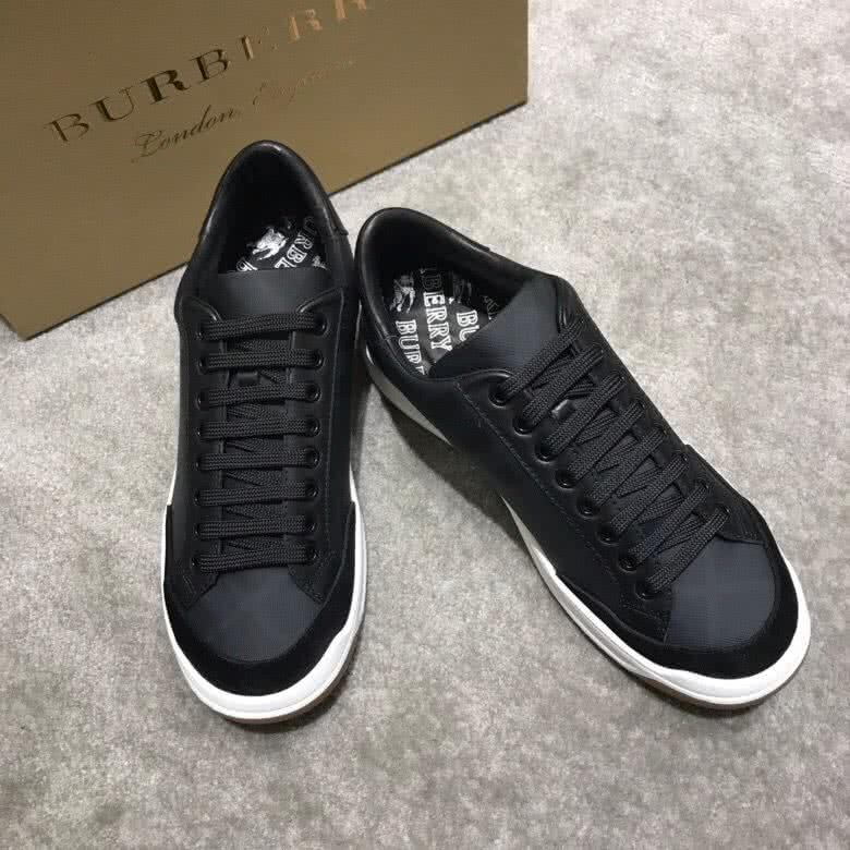 Burberry Fashion Comfortable Sneakers Cowhide Black And White Men 3