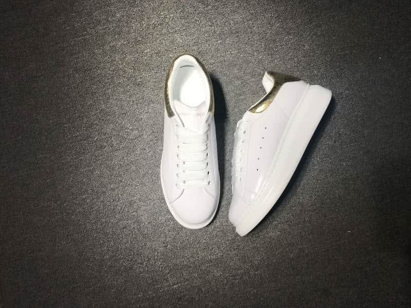Alexander McQueen White and White shoelace Men And Women 1