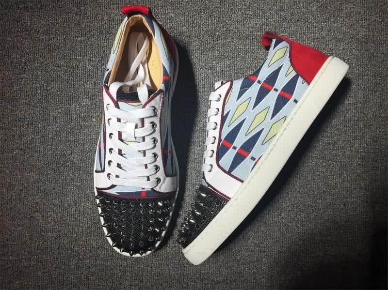 Christian Louboutin Low Top Lace-up Geometric Figure White Black And Rivets On Toe Cap 3