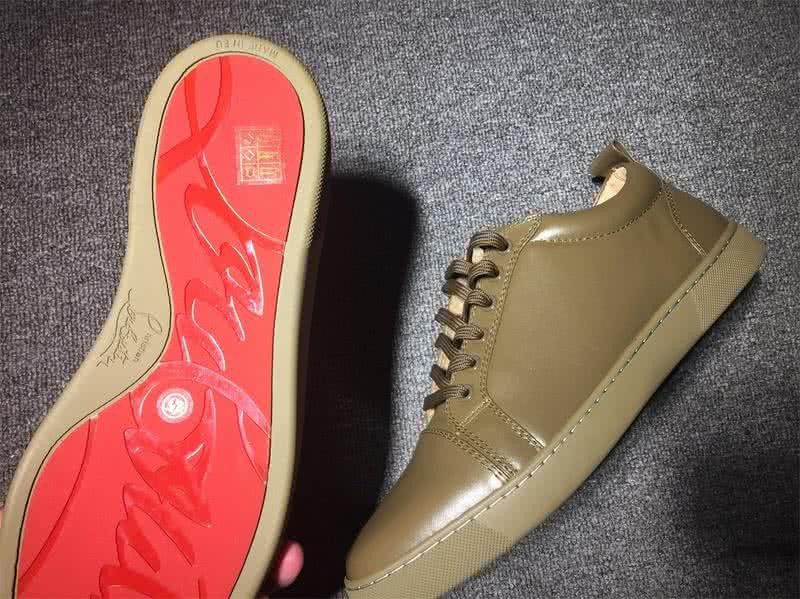 Christian Louboutin Low Top Lace-up All Army Green Leather 8