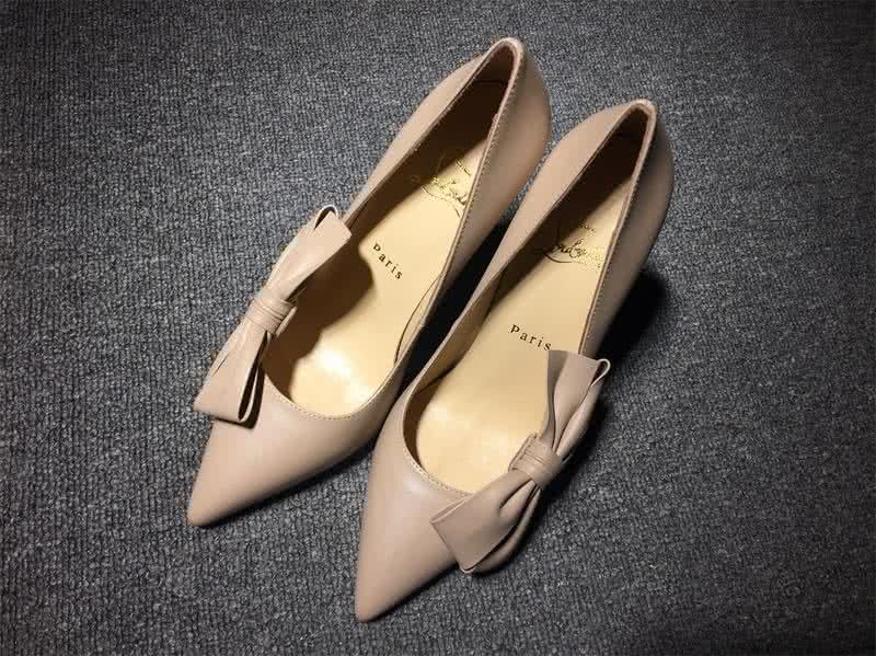 Christian Louboutin High Heels Nude And Bowknot 1