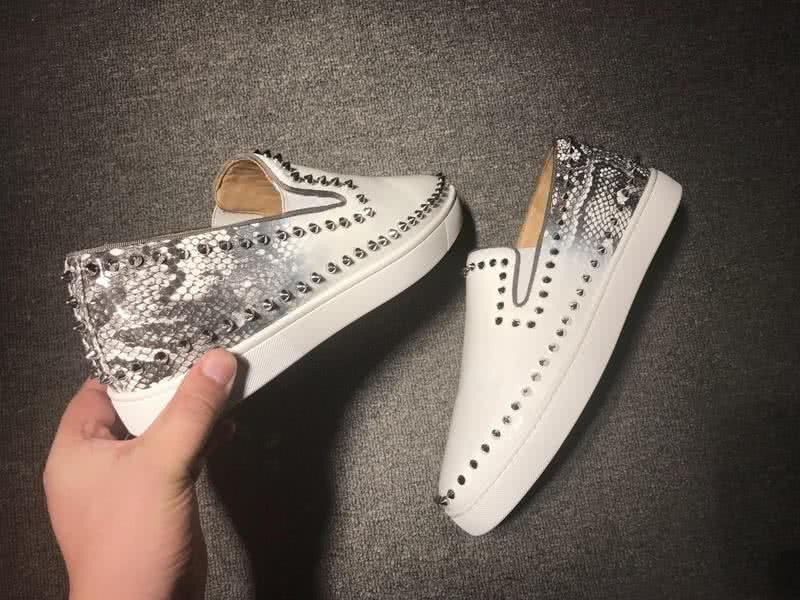 Christian Louboutin Low Top  Rivets White Leather 7