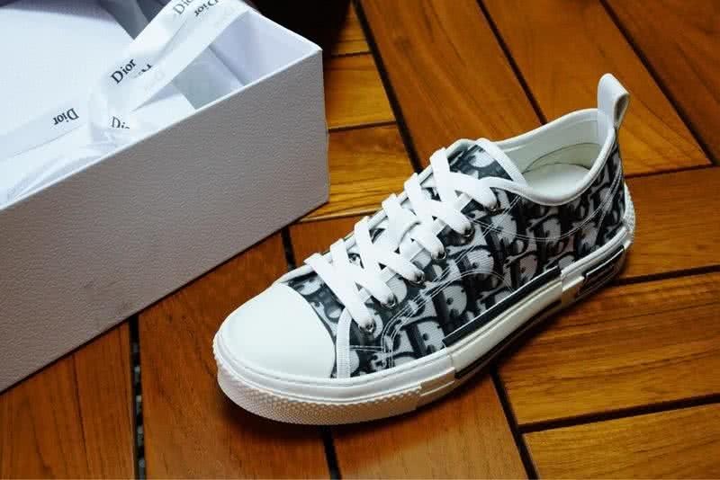 Dior Sneakers Low Top White Upper And Black Letters Men 4