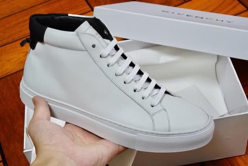 Givenchy Sneakers Middle Top White And Black Men 2