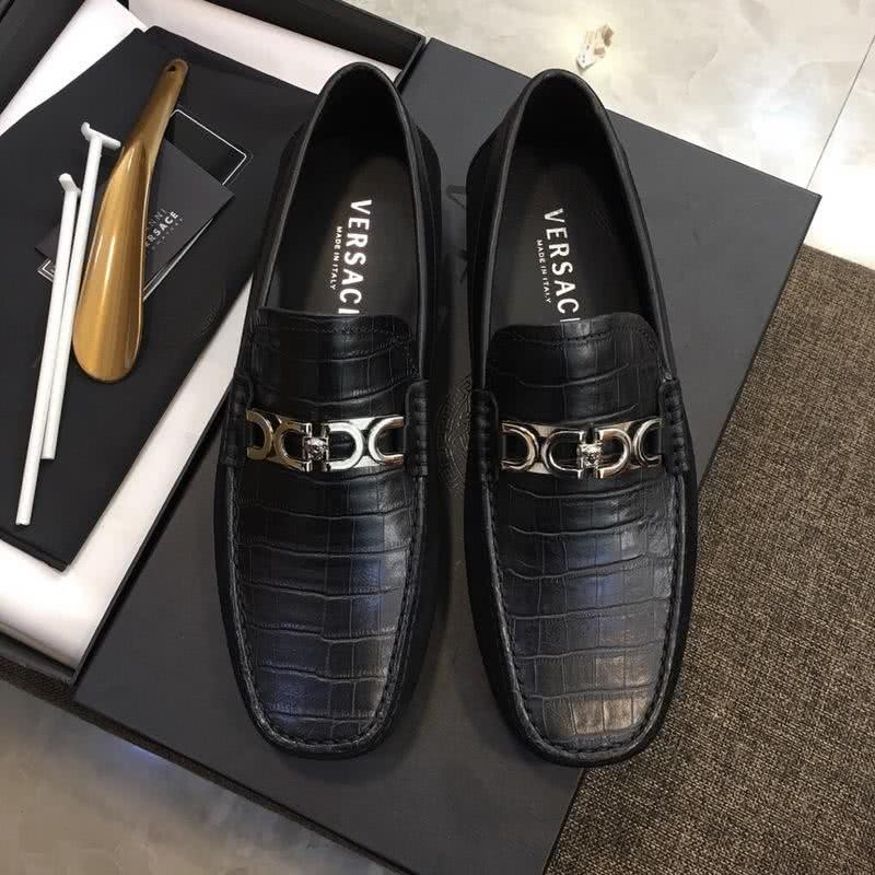 Versace Non-slip Design Cowhide Loafers Black Men 2