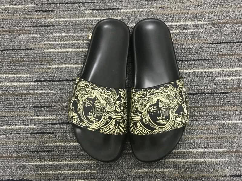 Versace Black With Yellow Printing Leisure Shoes Men 2