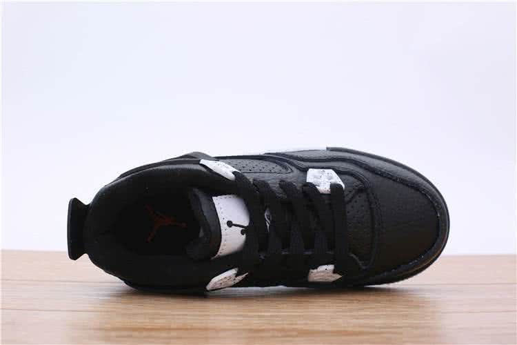 Air Jordan 4 Shoes Black And White Children 5