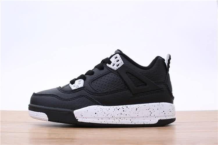 Air Jordan 4 Shoes Black And White Children 8