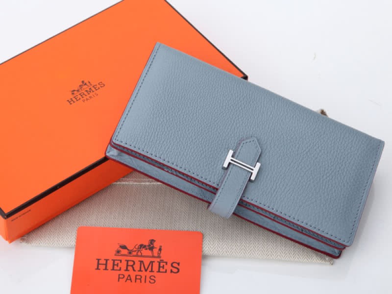 Hermes Dogon Togo Original Calfskin Bearn Japonaise Bi-Fold Wallet Light Blue 1