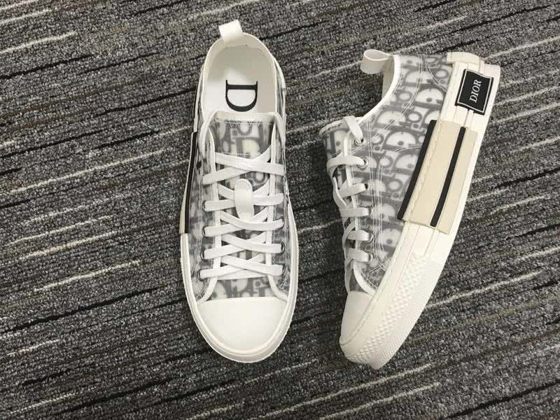 Christian Dior Sneakers 3016  White Cotton Grey Letters Patterns Men 3