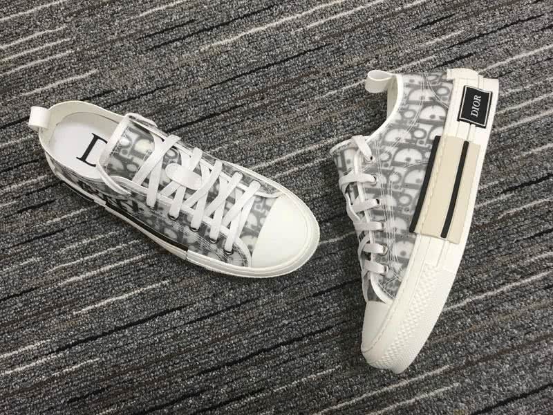 Christian Dior Sneakers 3016  White Cotton Grey Letters Patterns Men 4
