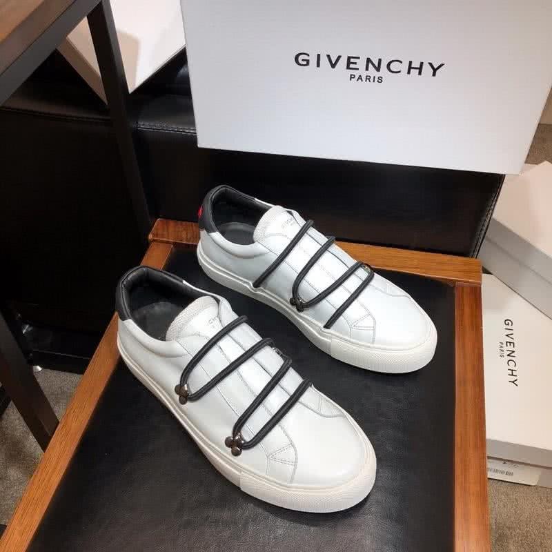 Givenchy Sneakers Black Shoelaces White Men 1