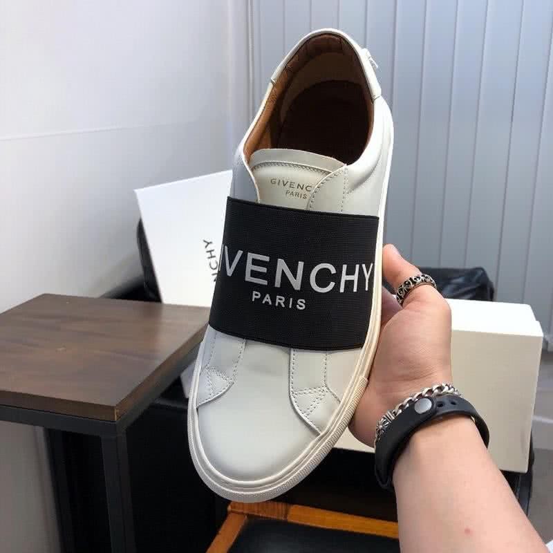 Givenchy Sneakers White And Black Men 5