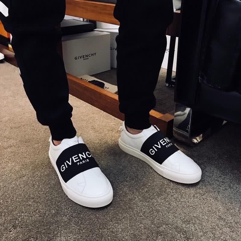 Givenchy Sneakers White And Black Men 9