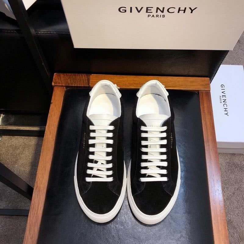 Givenchy Sneakers Black Upper White Shoelaces And Sole Men 2
