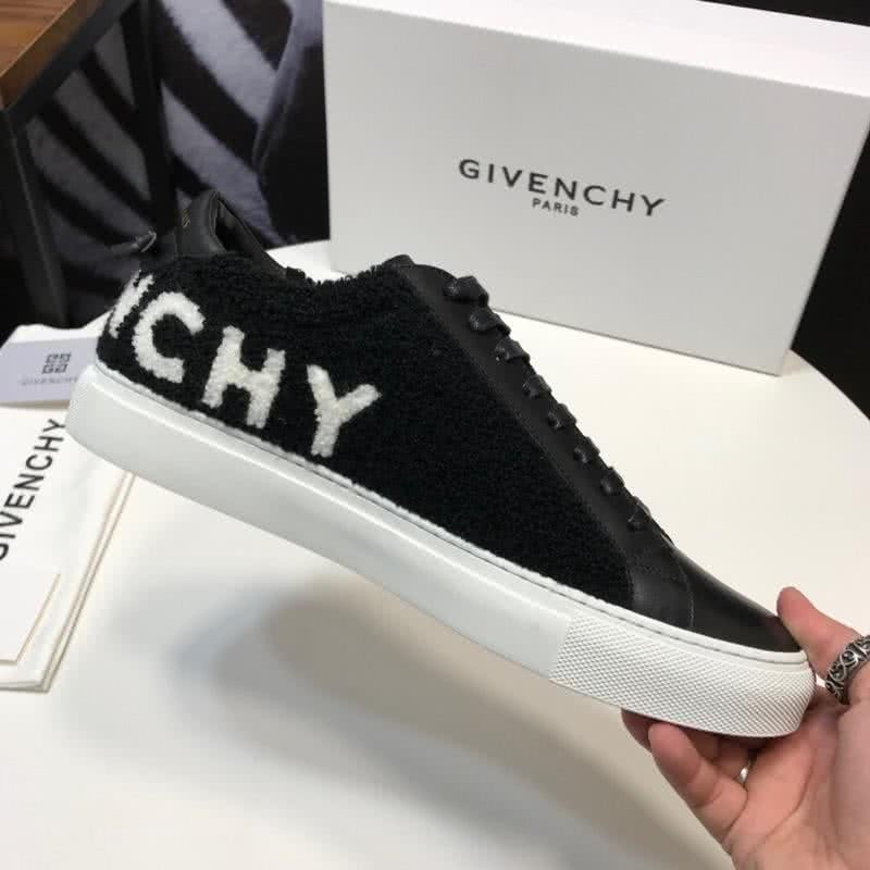 Givenchy Sneakers White Letters Black Upper White Sole Men 6