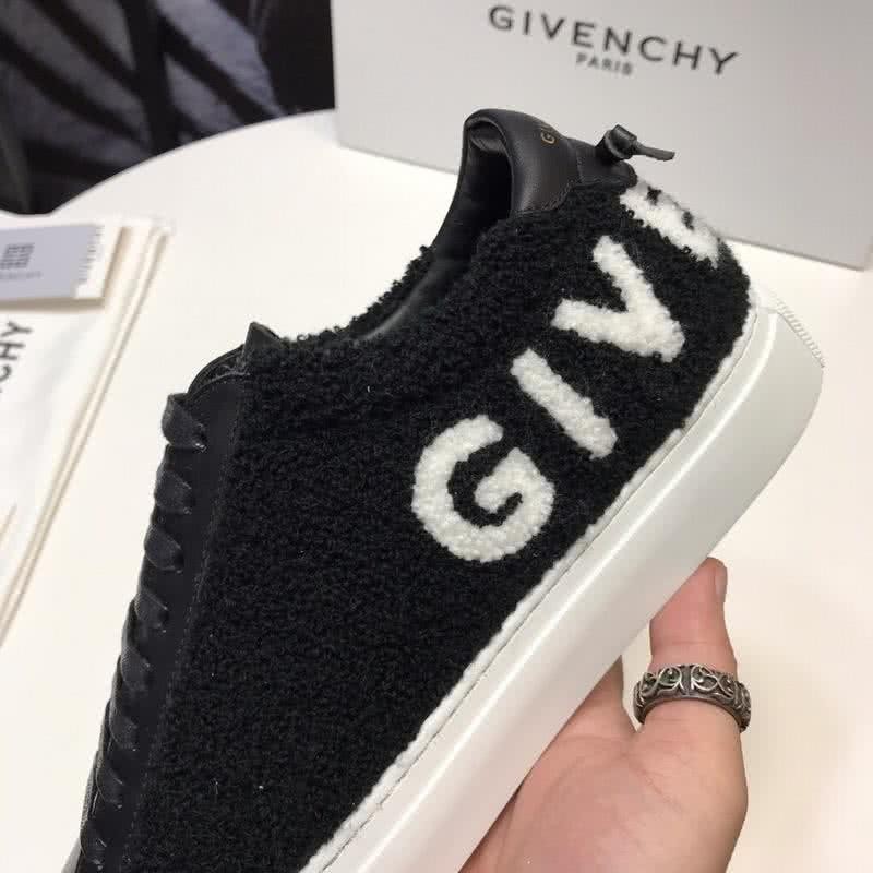 Givenchy Sneakers White Letters Black Upper White Sole Men 7