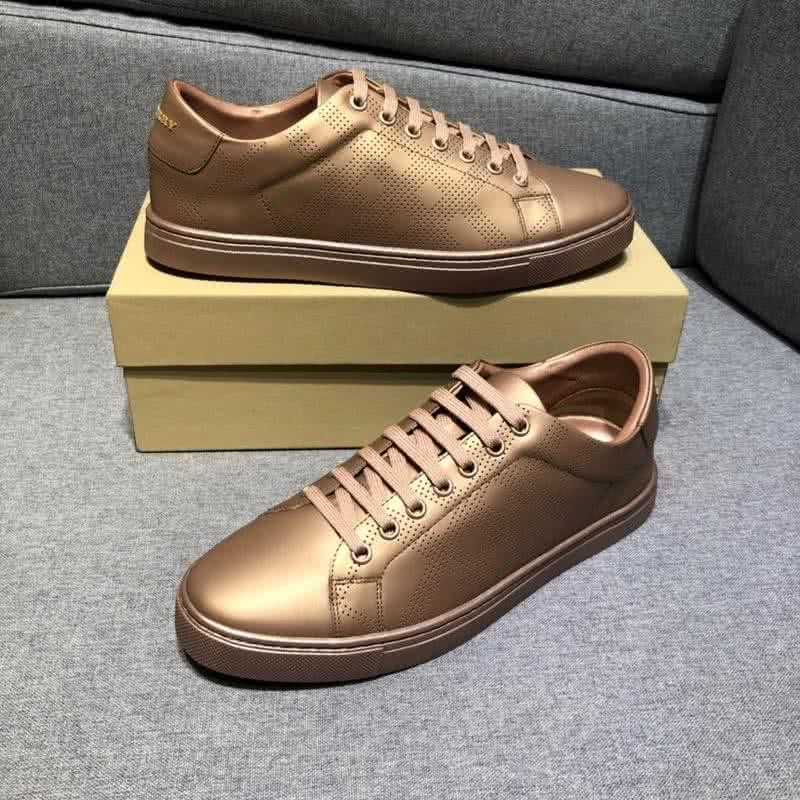 Burberry Fashion Comfortable Sneakers Cowhide Gold Men 6