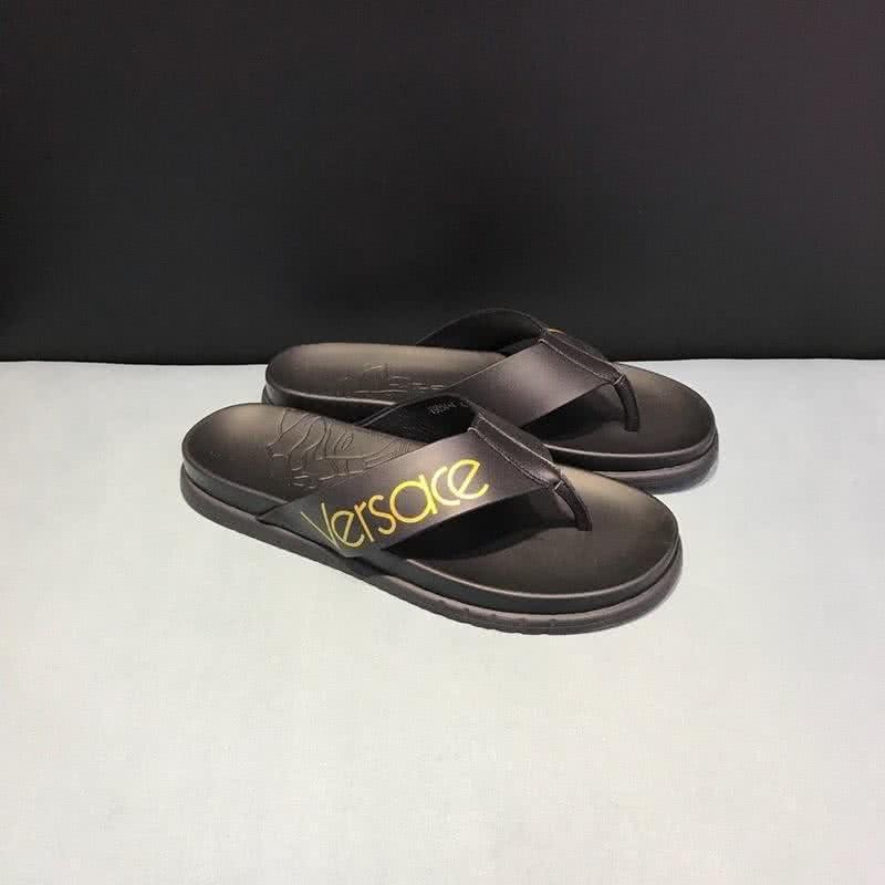 Versace Top Quality Flip Flops Slippers Black And Yellow Men 1