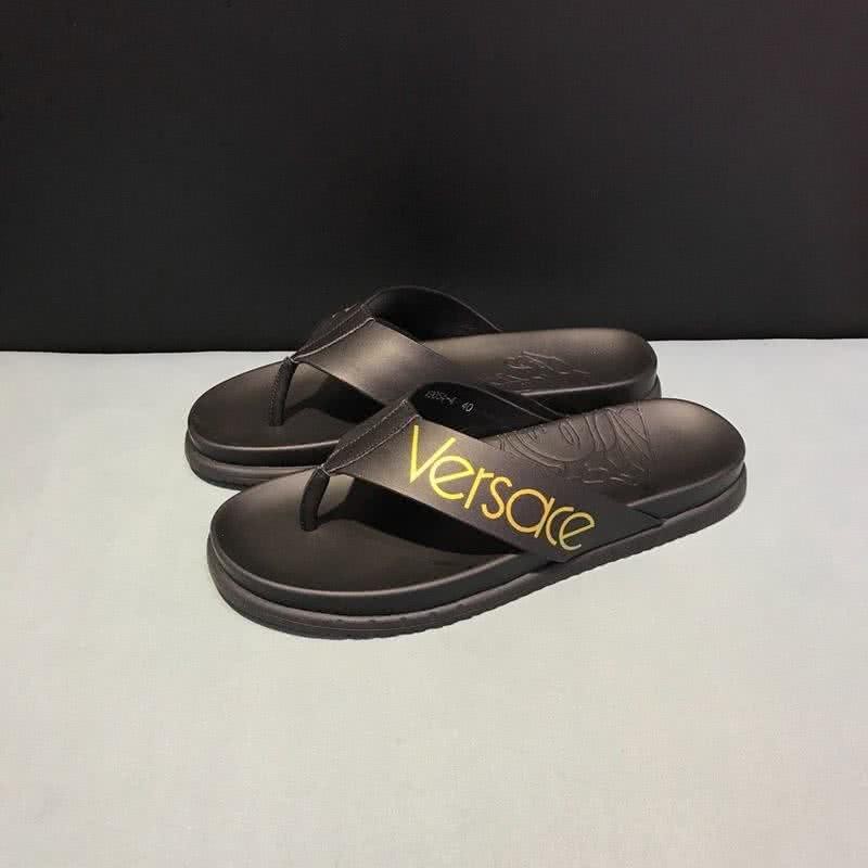 Versace Top Quality Flip Flops Slippers Black And Yellow Men 3