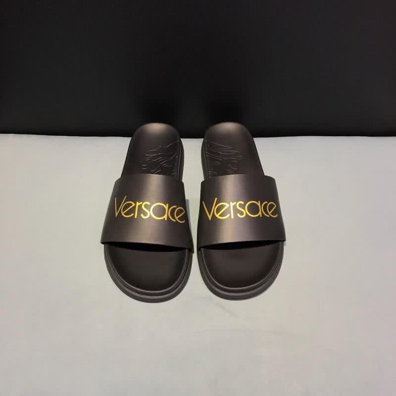 Versace Fashion Slippers Cowhide Black And Yellow Men 2