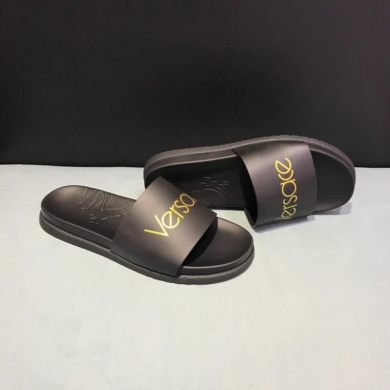 Versace Fashion Slippers Cowhide Black And Yellow Men 4