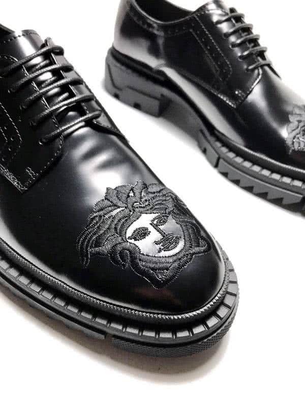 Versace Cowhide lining Brogues Loafers Pattern Classic Black Men 3
