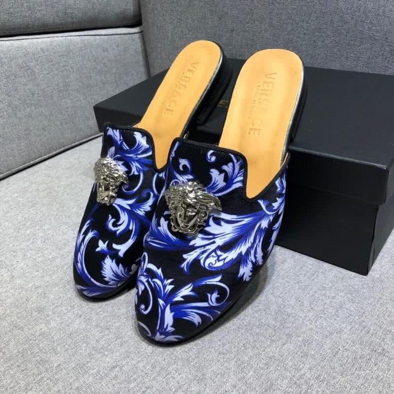 Versace Latest Cowhide  Pattern Slippers Black And Blue Men 6