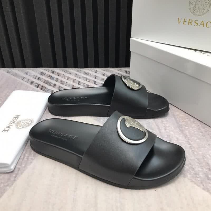Versace Quality Slippers Cowhide Black And Sliver Men 1