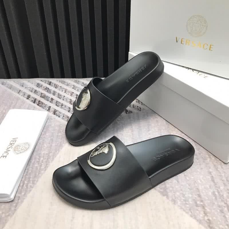 Versace Quality Slippers Cowhide Black And Sliver Men 5