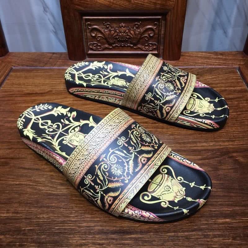 Versace Fashion Slippers Cowhide Pattern Yellow And Black Men  6