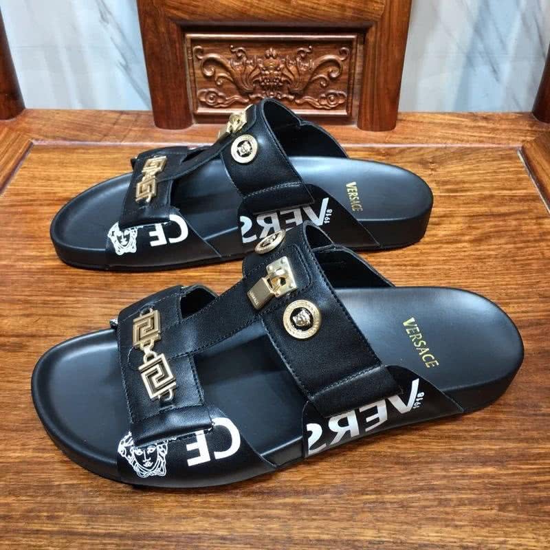 Versace Top Quality Slippers Gold And  Black Men 6