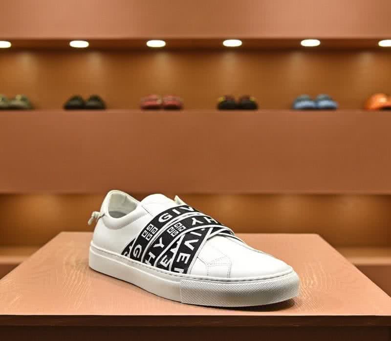 Givenchy Sneakers Black Tie White Upper Men 3