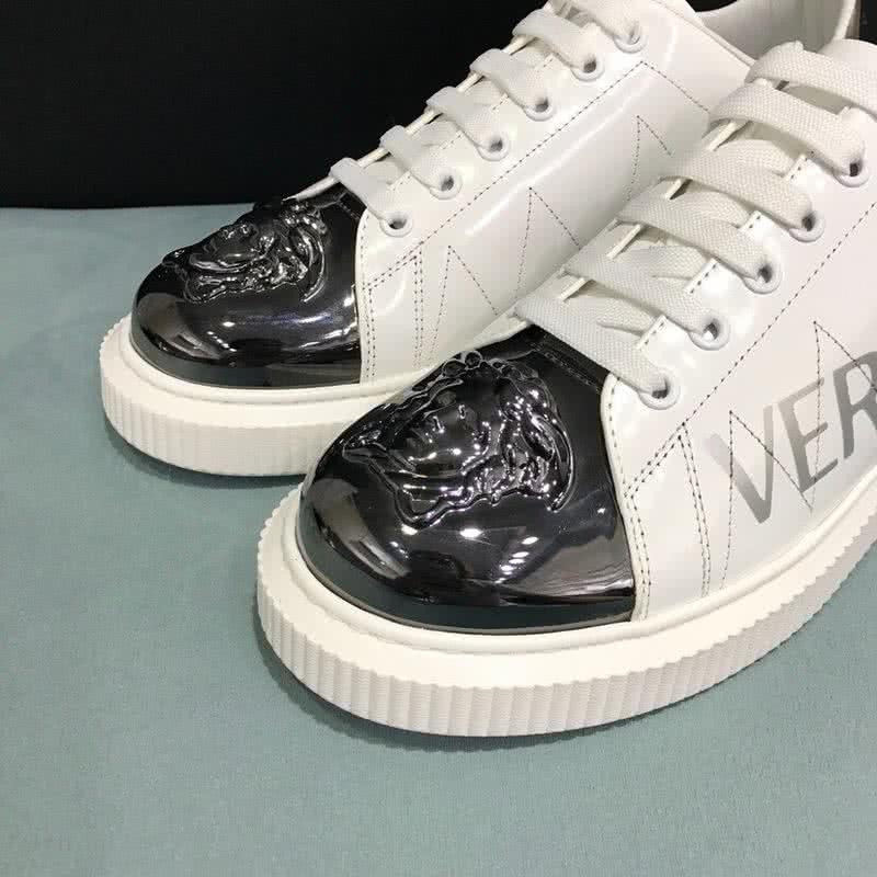 Versace 3D Medusa Full Cowhide Loafers Black And White Unisex 5