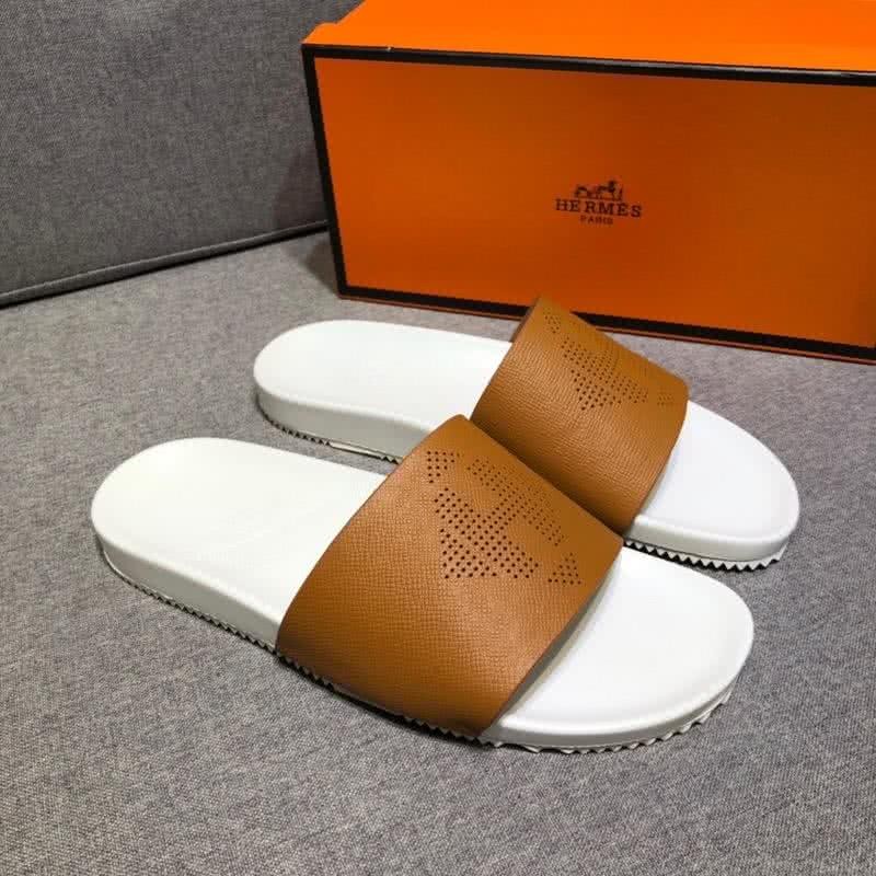 Hermes Fashion Comfortable Slipper Cowhide Yellow And White Men 1