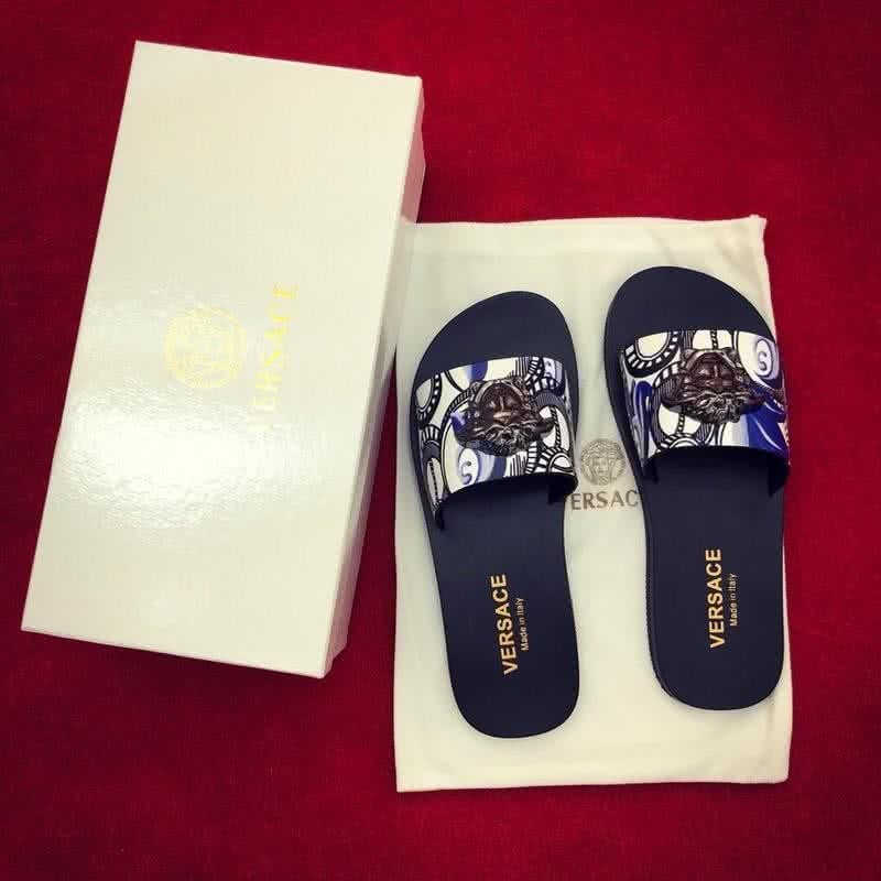 Versace New Fashion Slippers Cowhide Black White And Blue Men 4