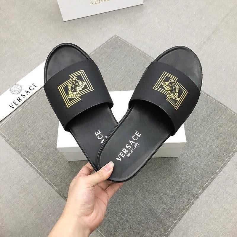 Versace Top Quality Slippers Black And Gold Men 6