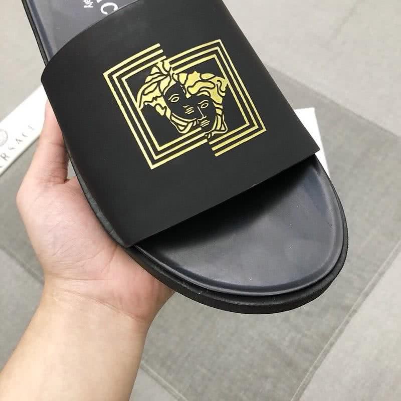 Versace Top Quality Slippers Black And Gold Men 9