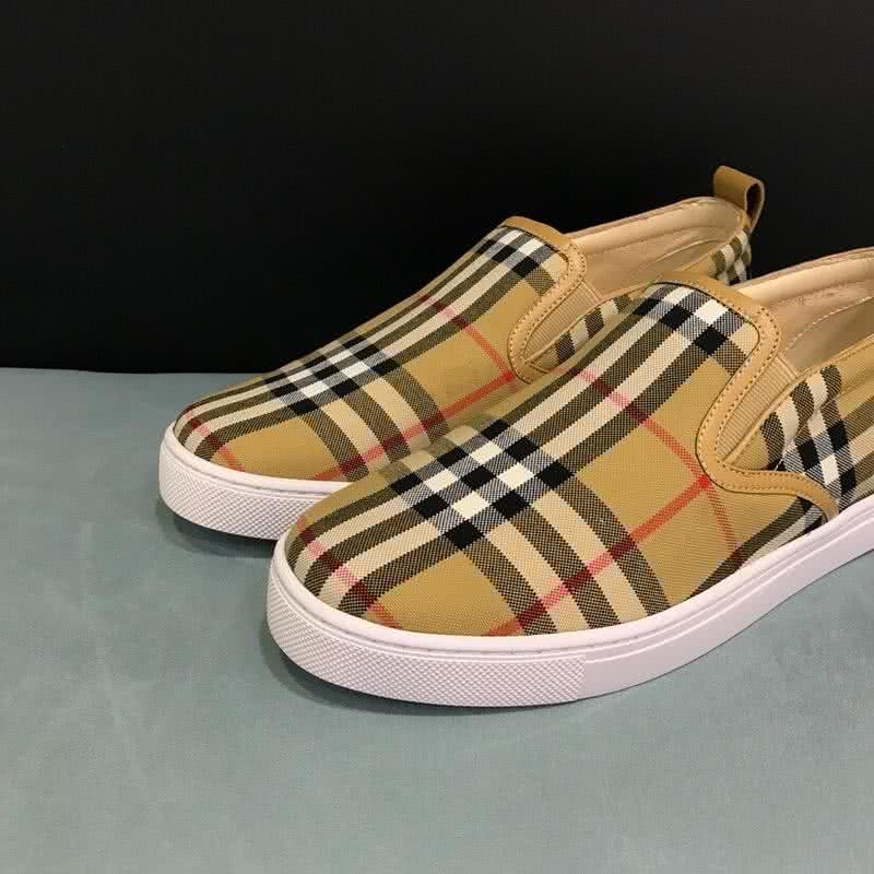 Burberry Fashion Comfortable Shoes Cowhide Yellow And White Men 5